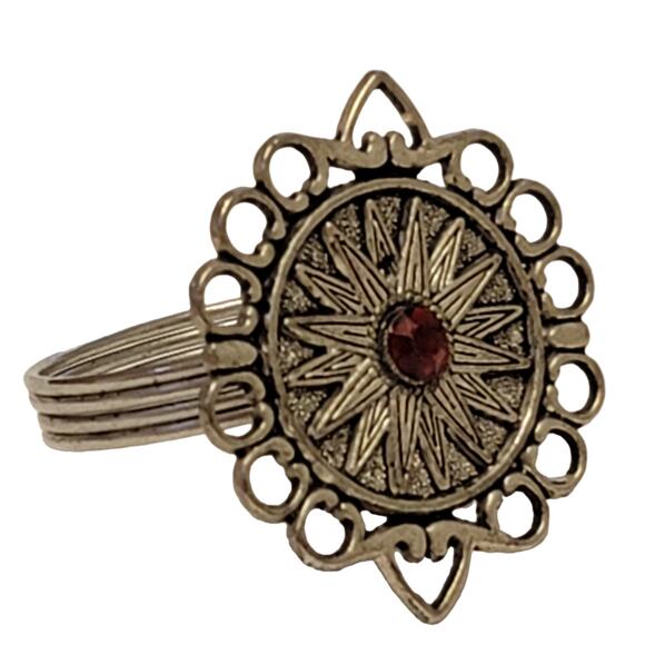 Medallion Napkin Rings Set of 4 Pewter‎ Bronze Tone Faux Gem Steampunk Starburst - Picture 5 of 6